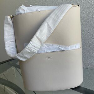 Freja New York Tall Tote (New)